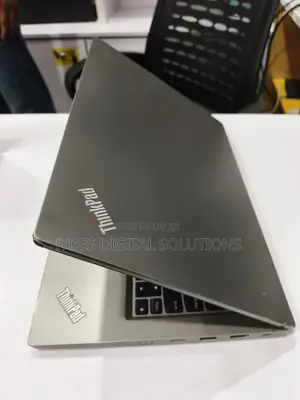 Laptop Lenovo ThinkPad L13 Yoga 16GB Intel Core I5 SSD 256GB