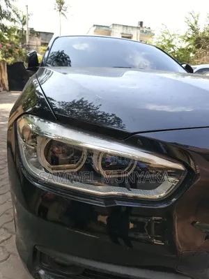 BMW 118i 2018 Black