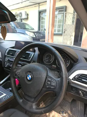 BMW 118i 2018 Black