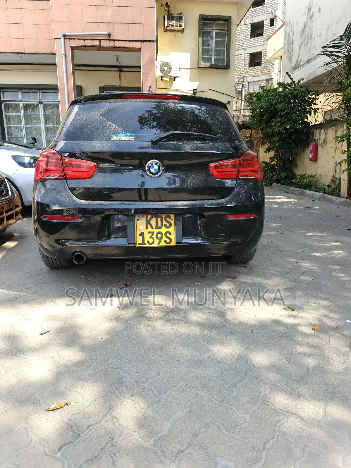 BMW 118i 2018 Black