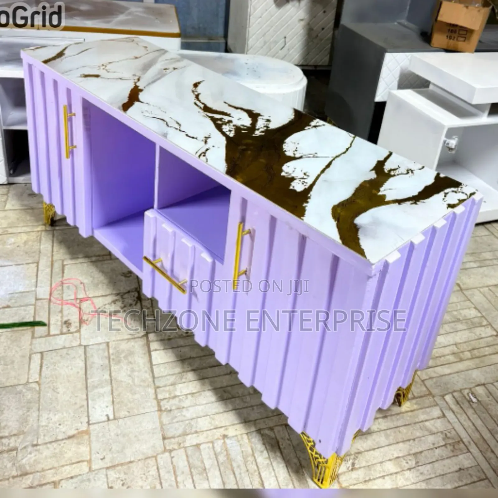 Tv Stand - 4.5fts Executive Tv Stand With Marble Lining 