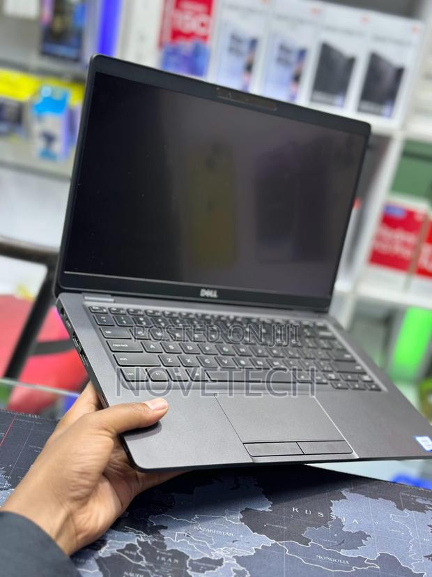 Laptop Dell Latitude 5300 16GB Intel Core I7 SSD 256GB - thumbnail 3