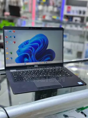 Laptop Dell Latitude 5300 16GB Intel Core I7 SSD 256GB