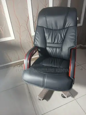 Manager’S Leather Chair