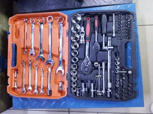 82 Pieces Mechanic Socket Tool Kit