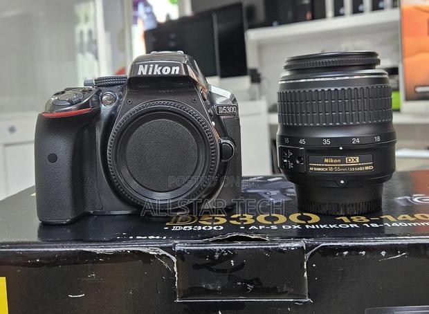 Nikon D5300 + 18-55mm - thumbnail 6