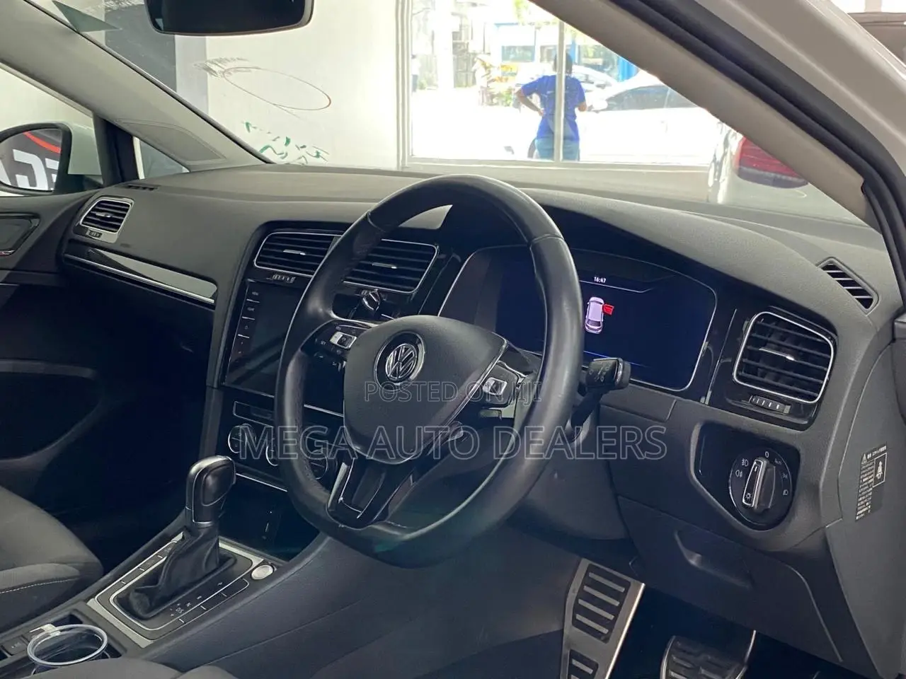 Volkswagen Golf 2018 White