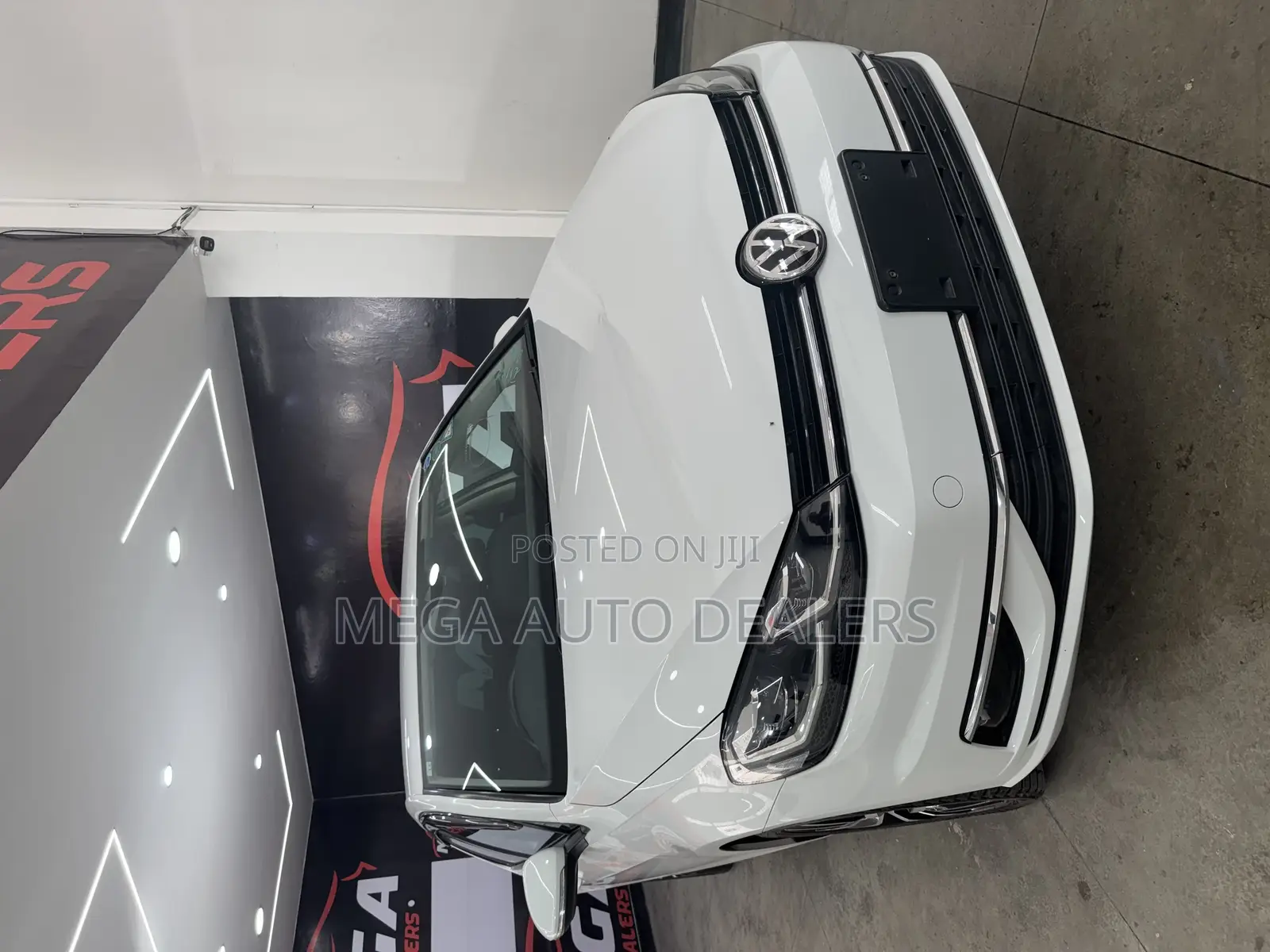 Volkswagen Golf 2018 White