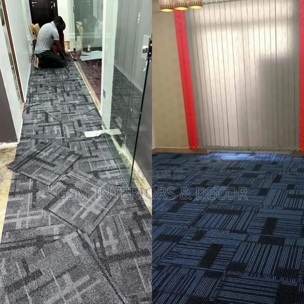 Grey Shade Carpet Tiles for Office Carpeting
