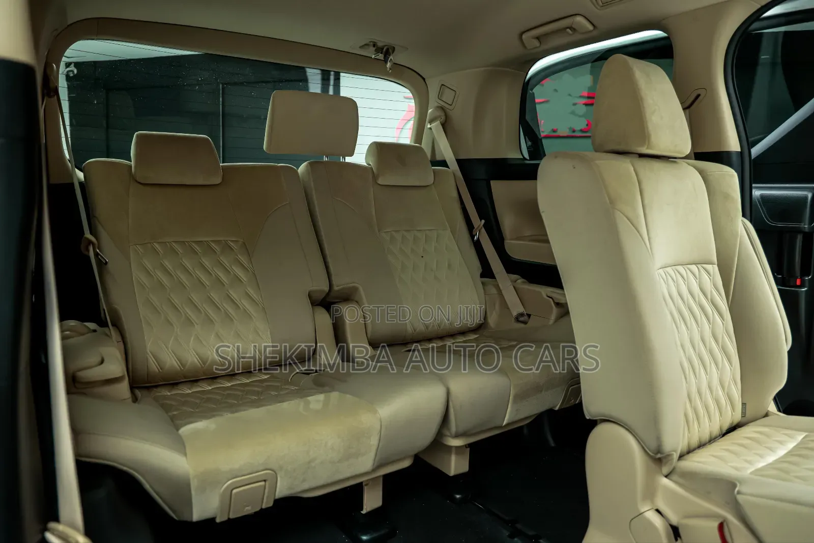 Toyota Vellfire 2019 White