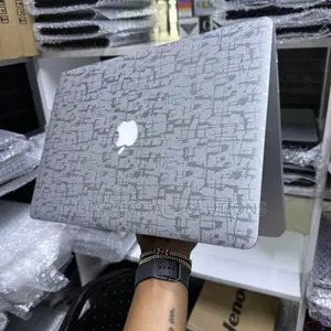 Laptop Apple MacBook Pro 2015 16GB Intel Core I7 SSD 256GB