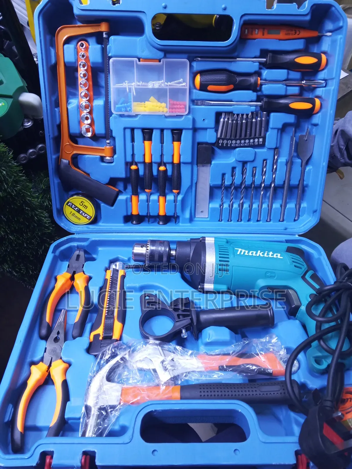 Makita Corded Drillset Toolkit 710watts