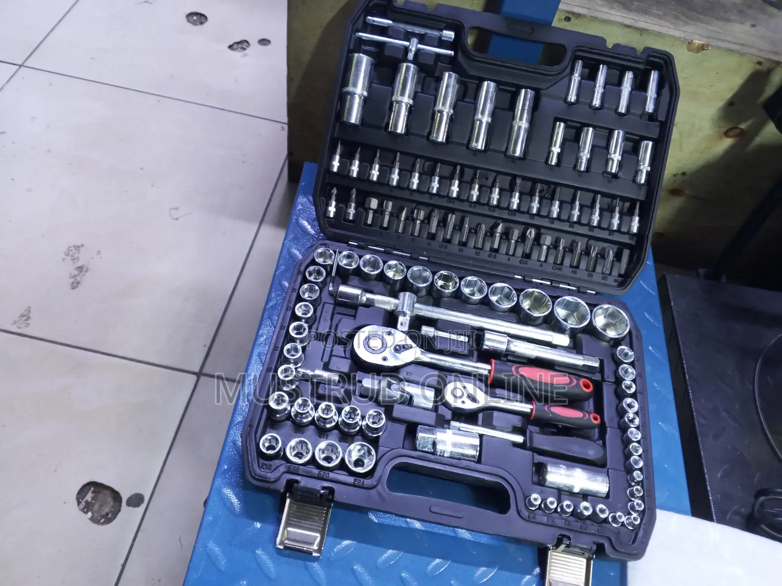 108pcs Heavy Duty Chrome Vanadium Tool Box