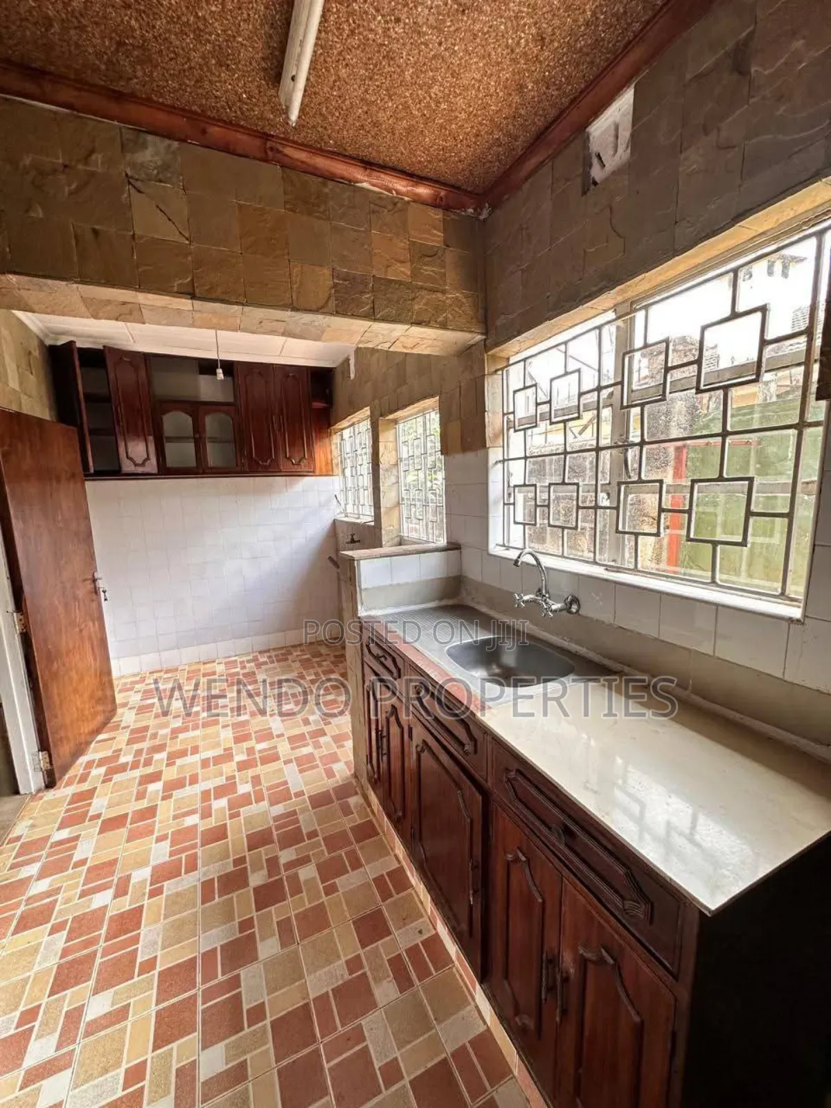3bdrm Bungalow in Karen for rent