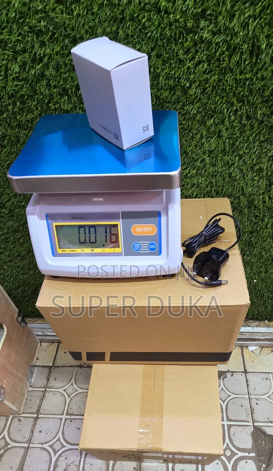 T-Scale T28 Digital Weighing Scale.