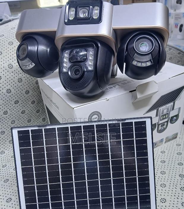 Tripple Lens Solar Street Light PTZ Flood Light 4g Camera Tripple Lens