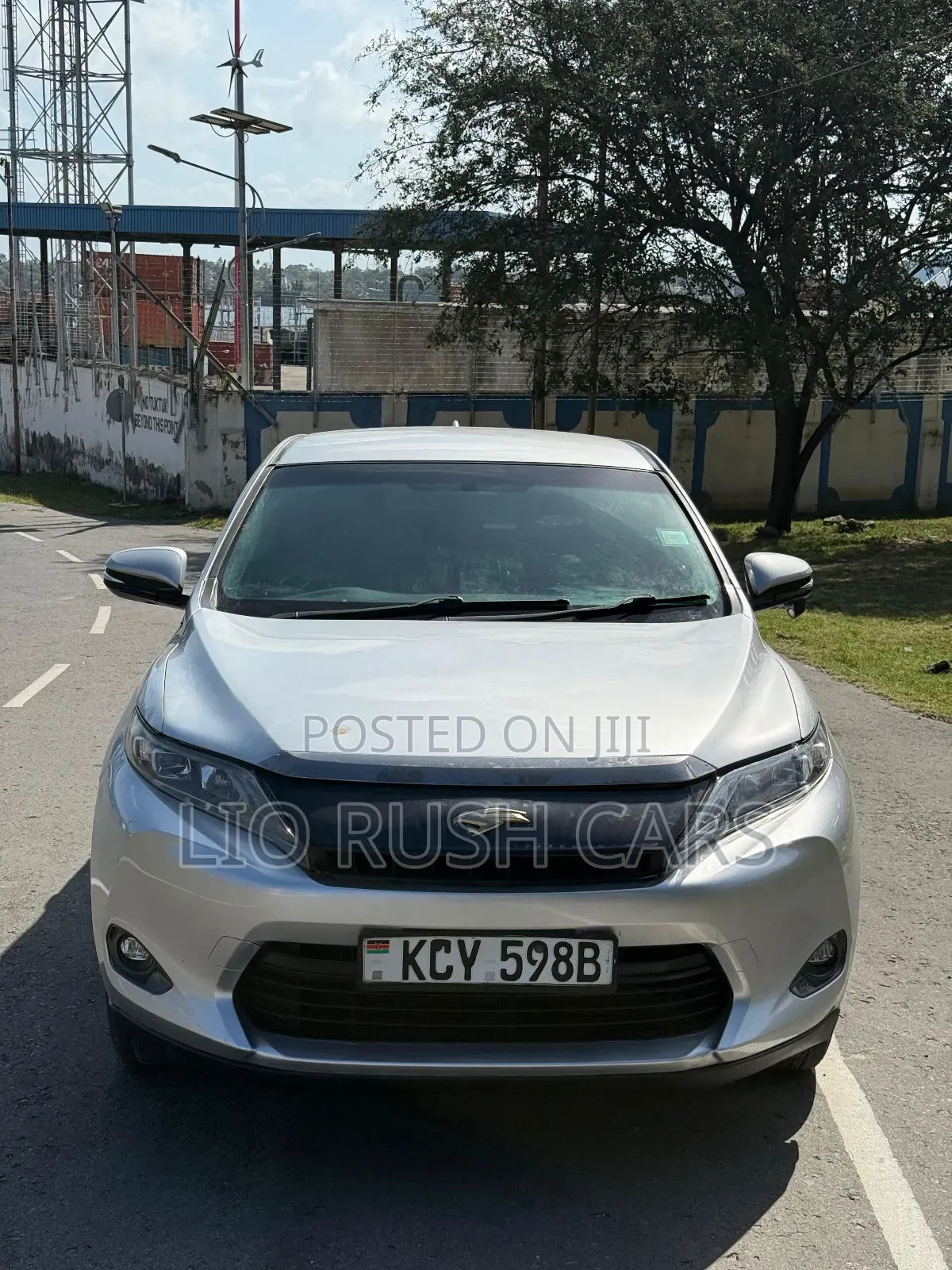 Toyota Harrier 2013 Silver