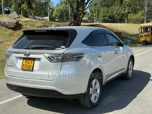 Toyota Harrier 2013 Silver