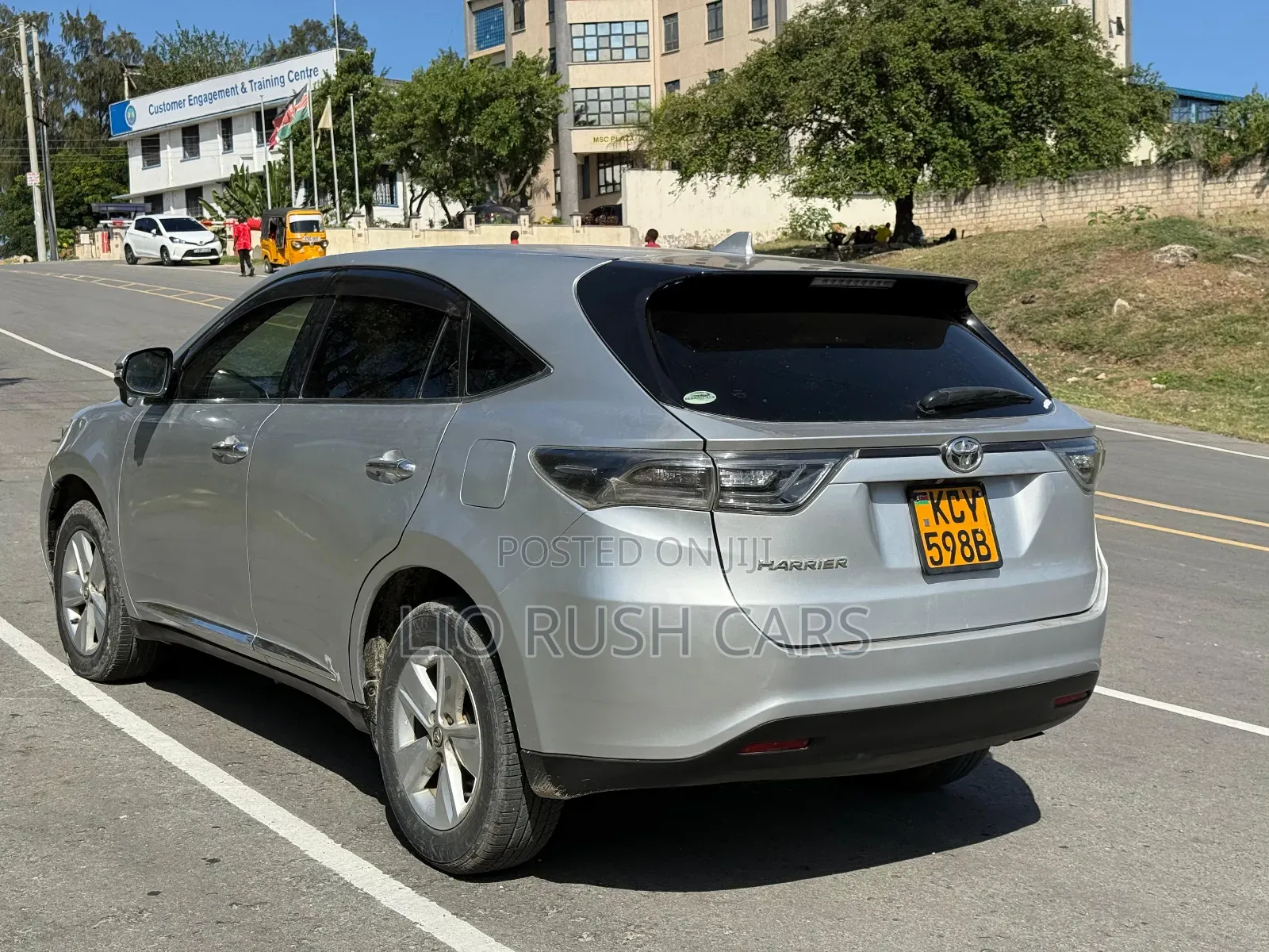 Toyota Harrier 2013 Silver