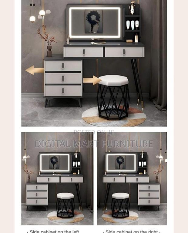 Dressing Table: Black Mirror Dressing Table for Beauty - thumbnail 9