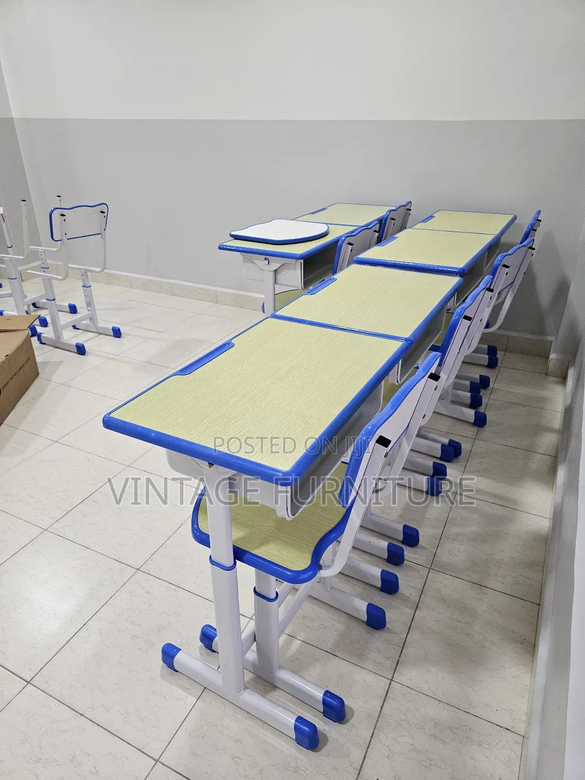 Study Table and Chair 009-WMF
