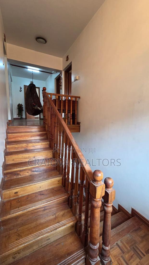 5bdrm Duplex in Parklands/Highridge for rent - thumbnail 7