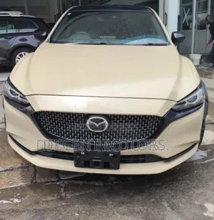 Mazda Atenza 2018 Beige