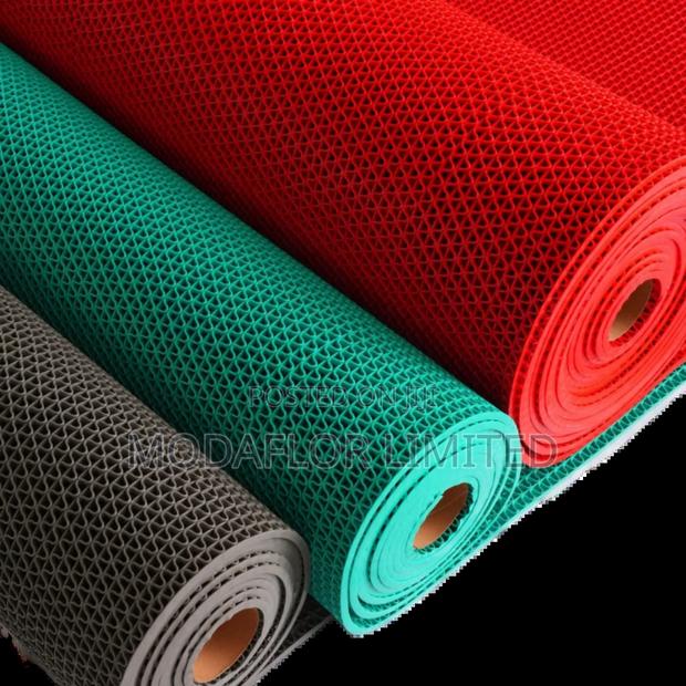 Anti-Slip PVC Mat for Corridor Entryways – Keep Floors Clean Dry