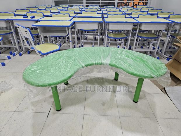 Kindergaten Study Table