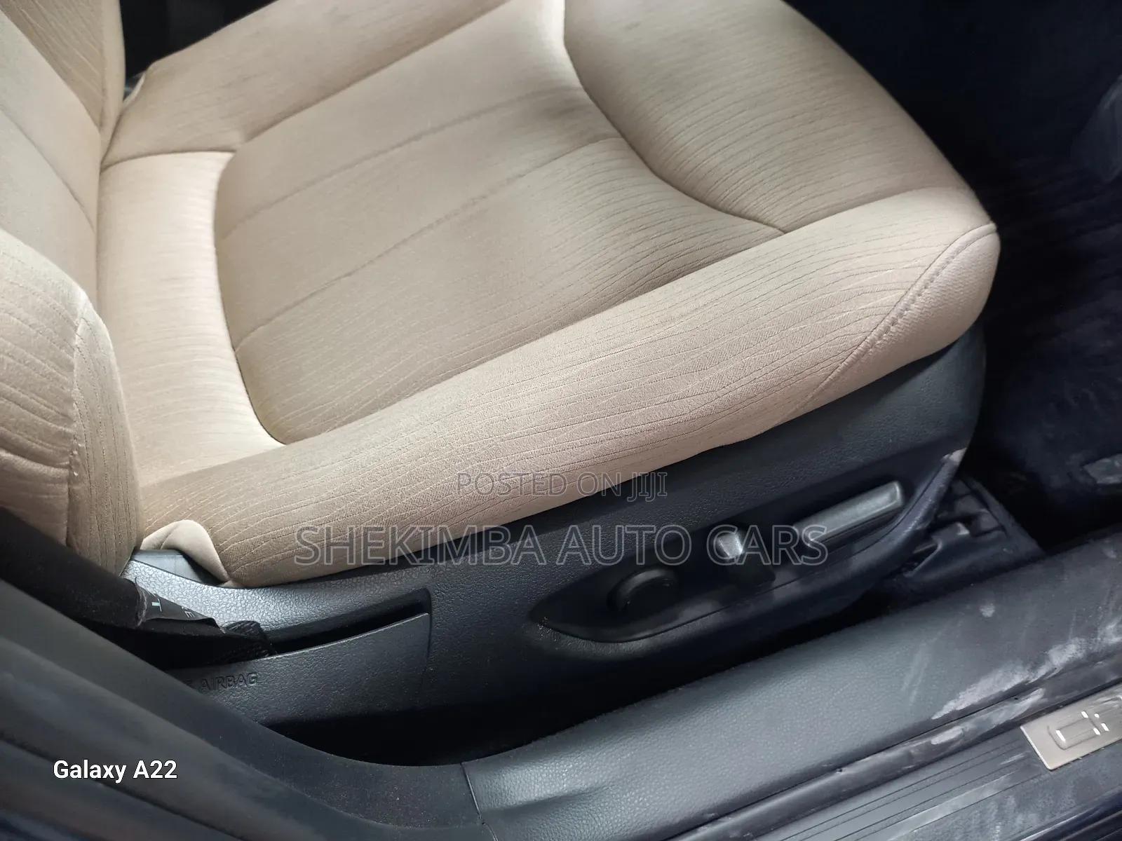 Toyota Crown 2019 Blue