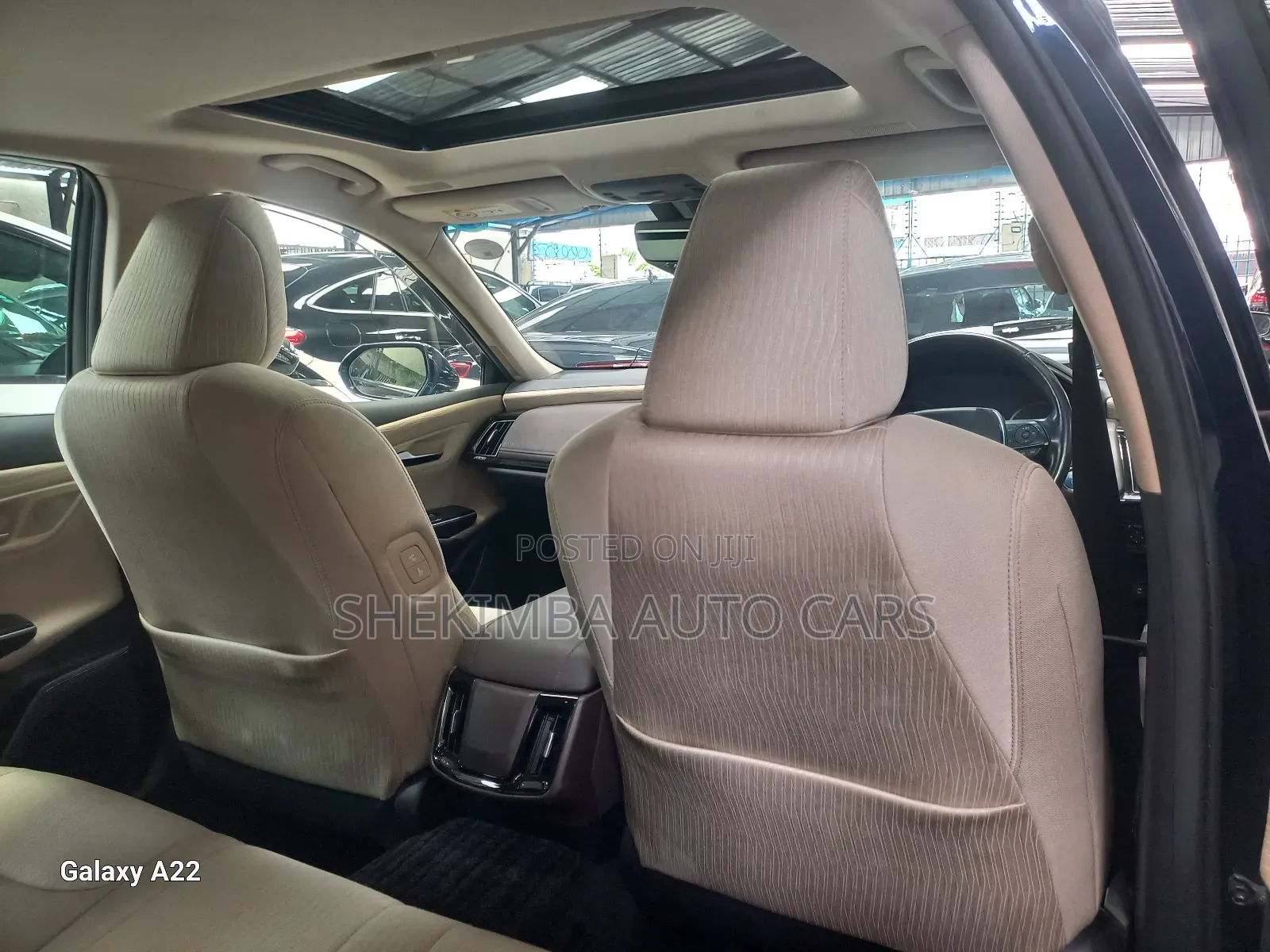 Toyota Crown 2019 Blue