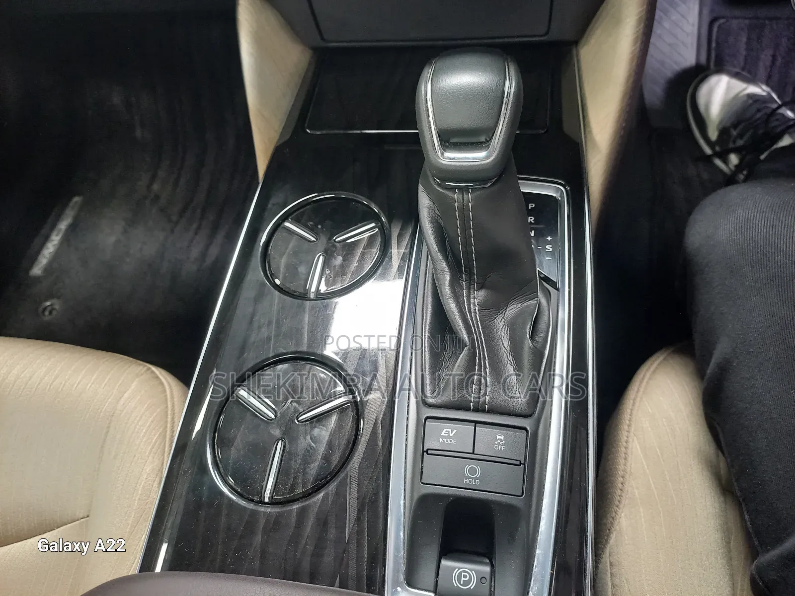 Toyota Crown 2019 Blue