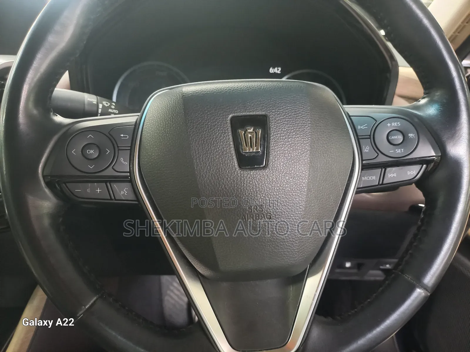 Toyota Crown 2019 Blue