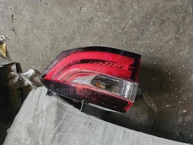 Taillight Honda Oddessy 2015