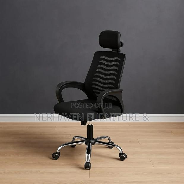Headrest Mesh Chair