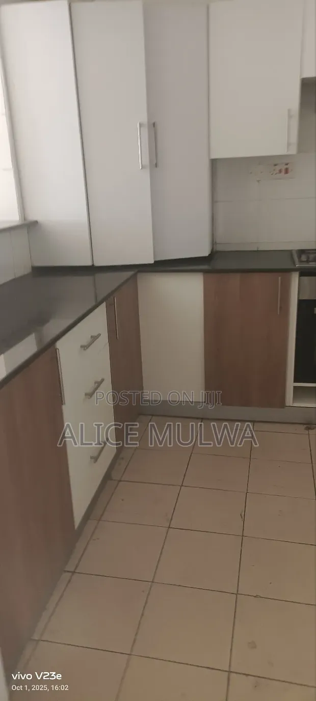 3bdrm Apartment in Madaraka for rent