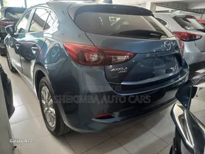 Mazda Axela 2018