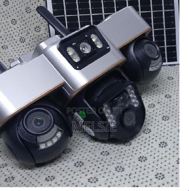4g Triple Lens Solar PTZ Camera Rotatable With Wifi Outdoor PTZ Camera - main view
