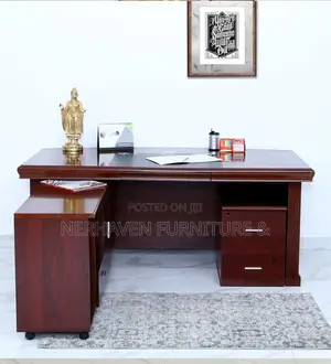 L-Shape Manager’S Office Desk – Durable Elegant