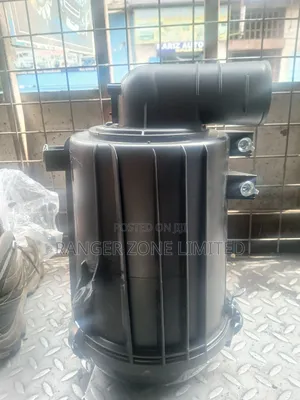 Air Cleaner Housing Toyota Hiace