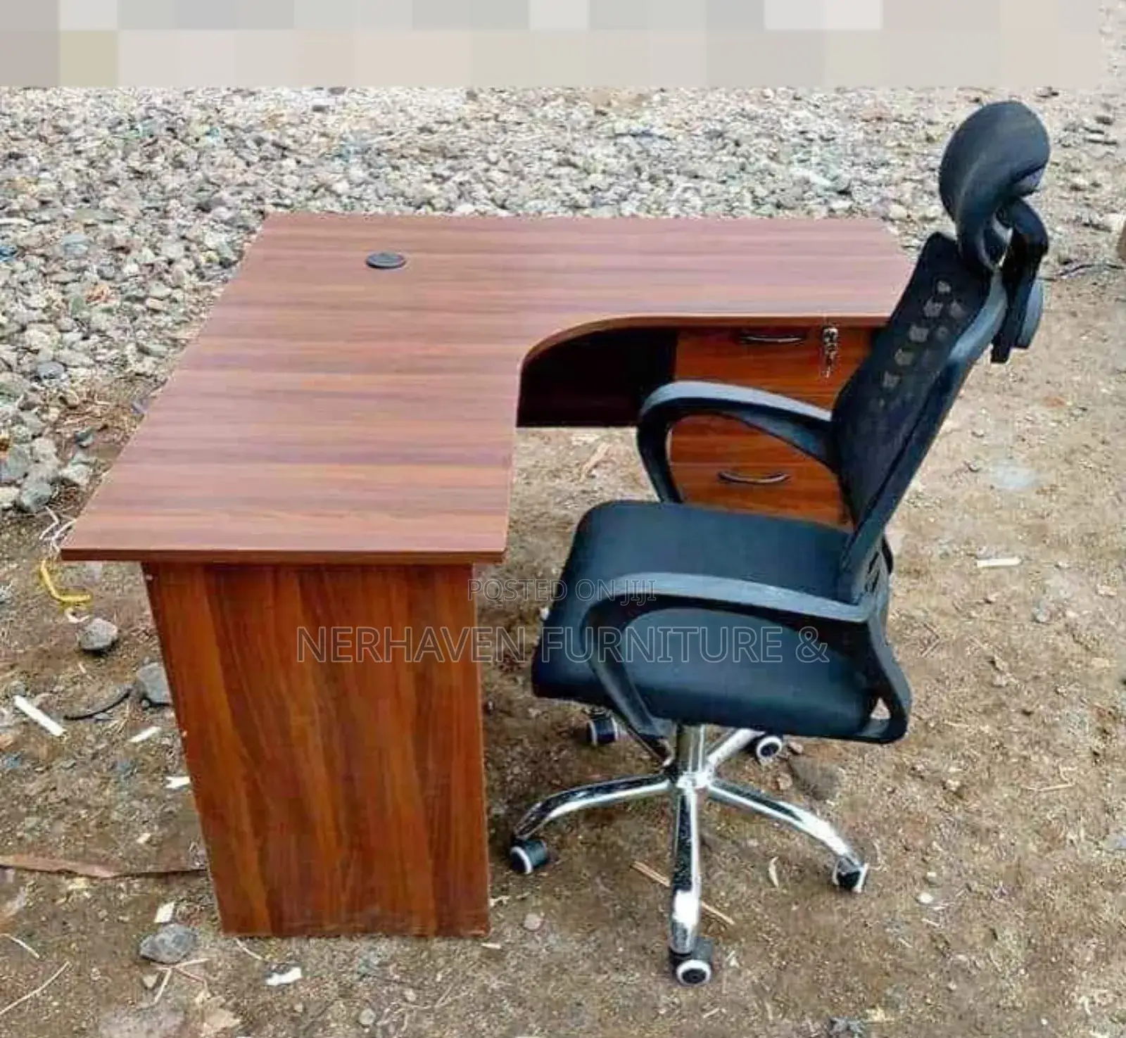 L- Shape Office Desk