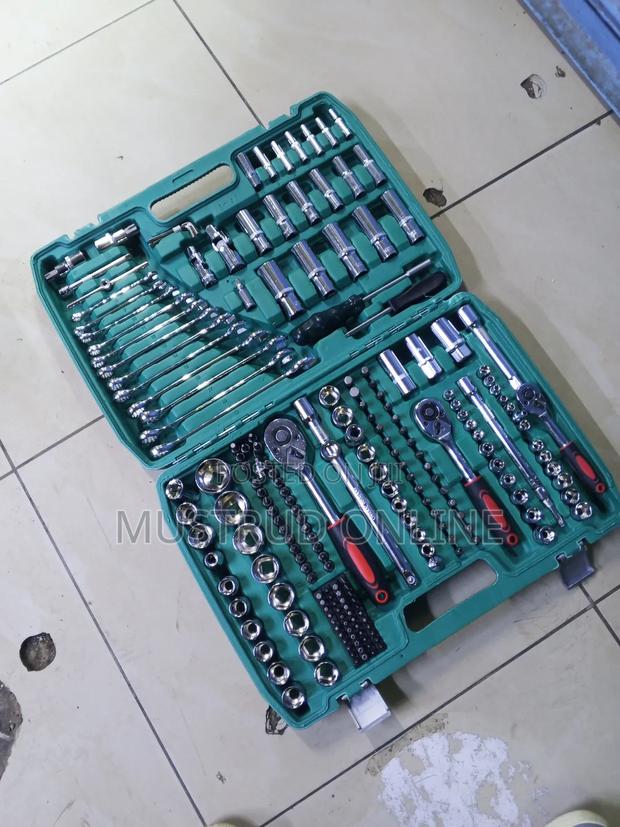 Tool Box/ Tool Set 216 - main view