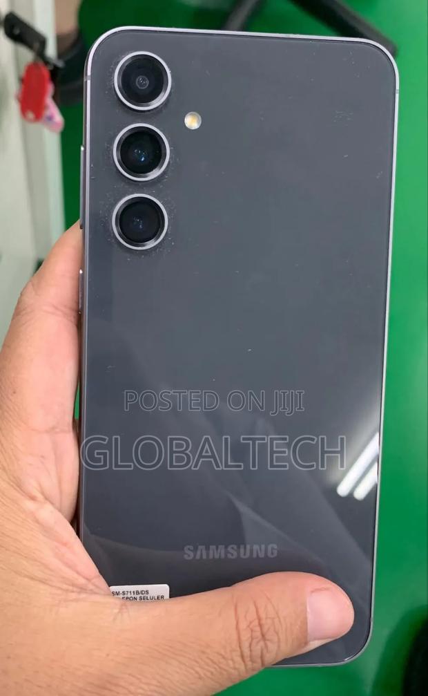 Samsung Galaxy S23 FE 256 GB Gray
