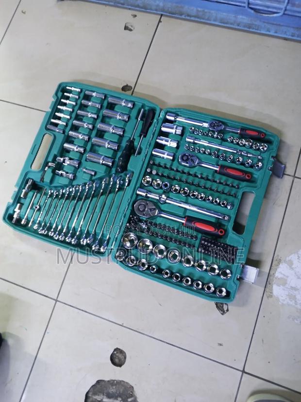 216 Chrome Vanadium Tool Set