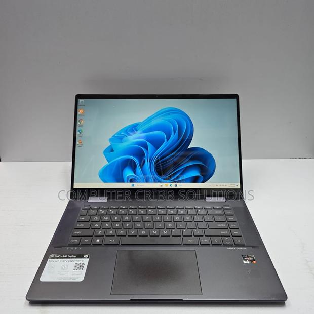 Laptop HP Envy 15 16GB AMD Ryzen 5 SSD 512GB
