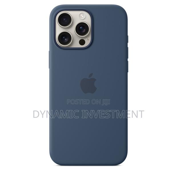 Apple iPhone 16 Pro Max Silicone Case With Magsafe – Denim - main view