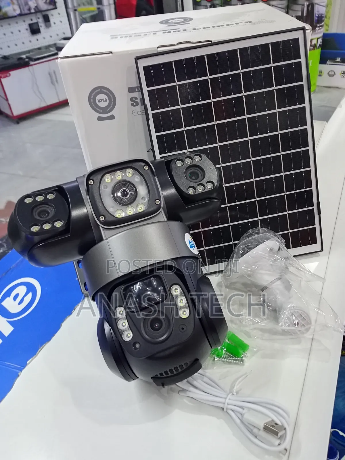 Solar 4g CCTV Camera Tripple Lens That Supports Microsd Cards