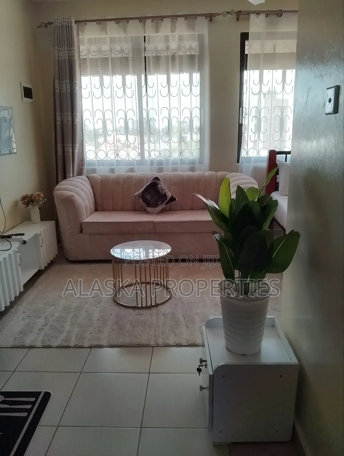 Furnished Studio Apartment to Let in Nyali Beach Road Estate