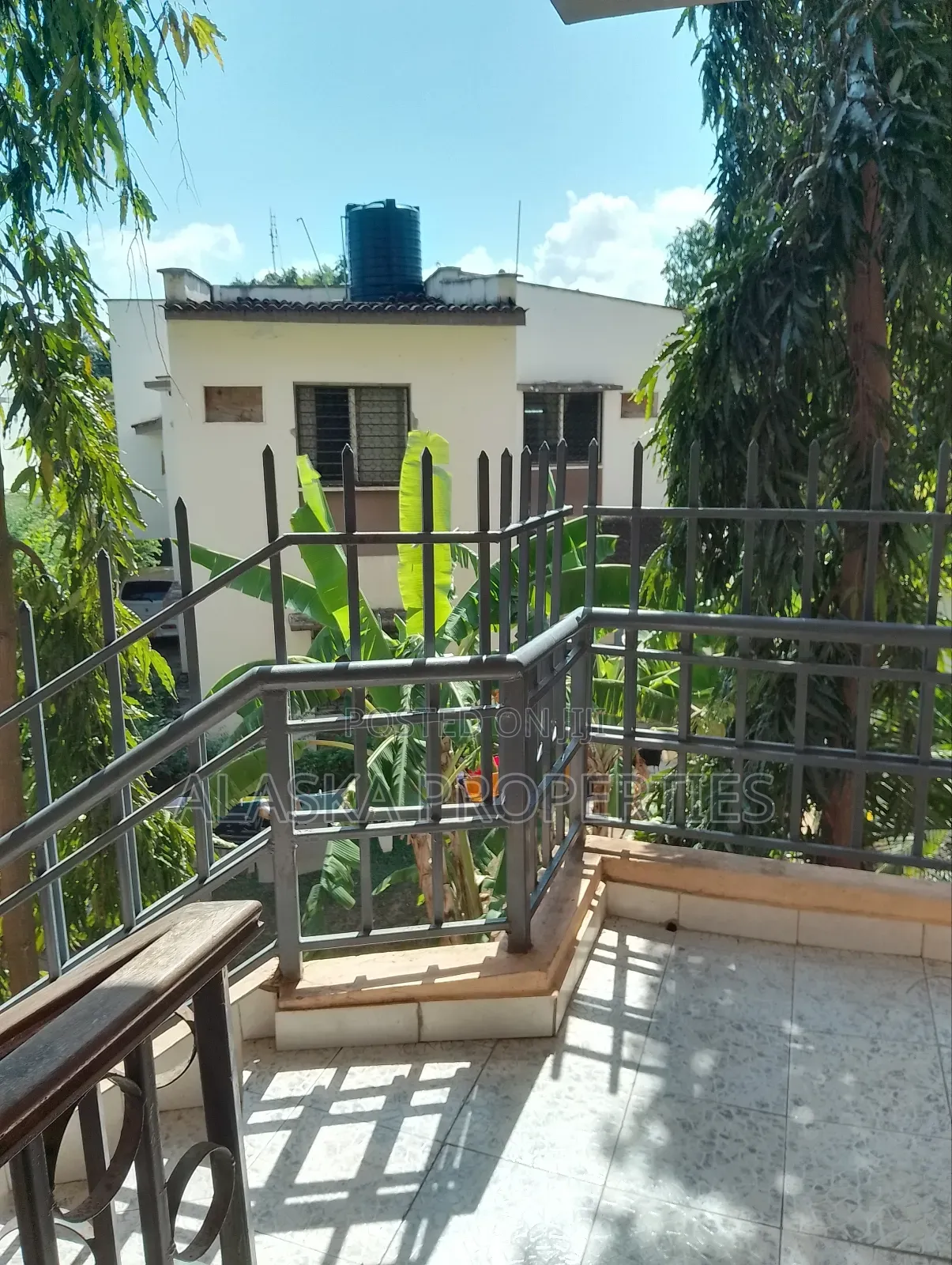 Furnished Studio Apartment to Let in Nyali Beach Road Estate