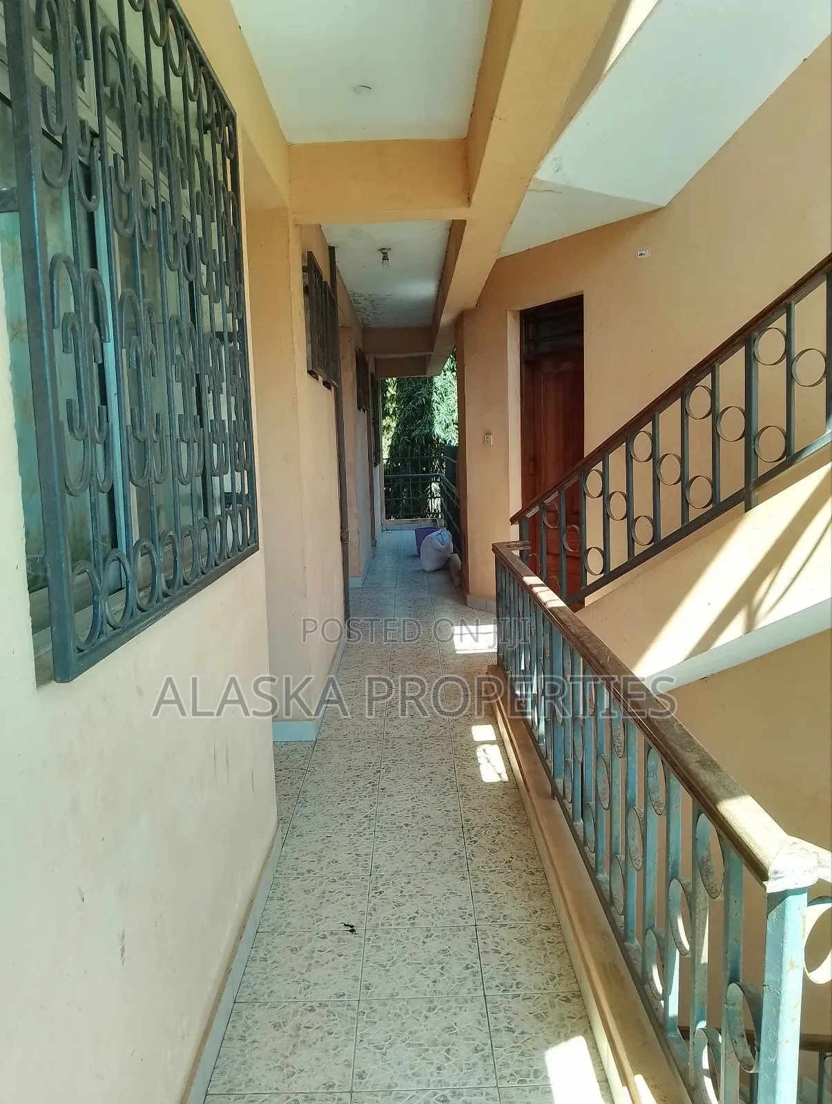 Furnished Studio Apartment to Let in Nyali Beach Road Estate